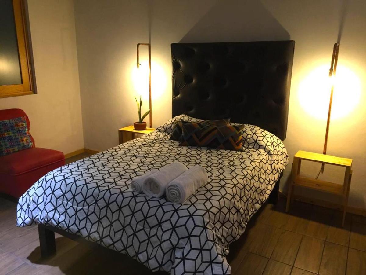 Pascual Inn Suites Чолула Екстер'єр фото