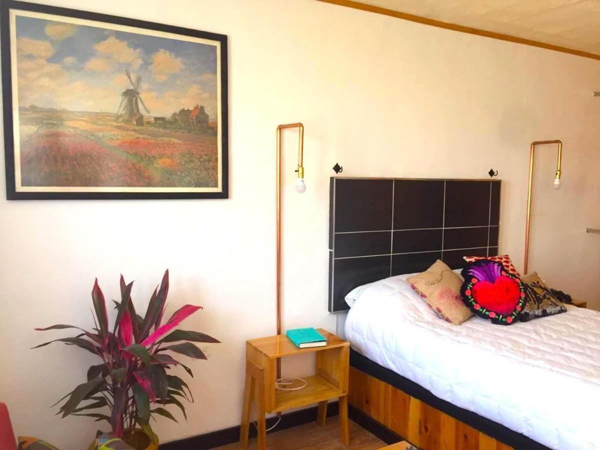 Pascual Inn Suites Чолула Екстер'єр фото
